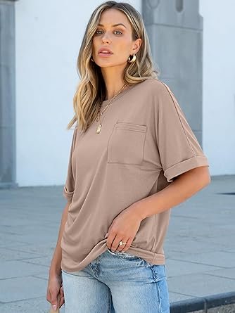 71zxy8QrUdL._AC_SY445_.jpg Women Oversized T Shirts Short Sleeve Casual Loose Top Basic Tee with Pocket